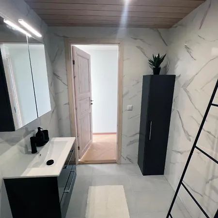 Apartman Cozy Terraced House In *