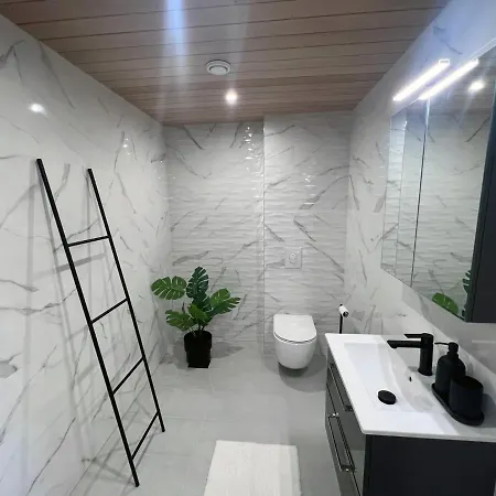 Cozy Terraced House In Apartman Tartu